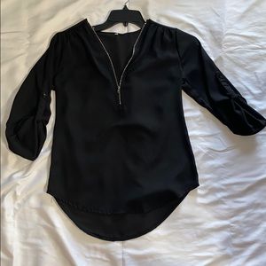 Black Zip Up Bellelily Top